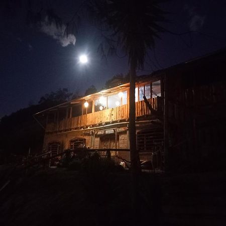 El Trapiche Hotel Sigchos Kültér fotó