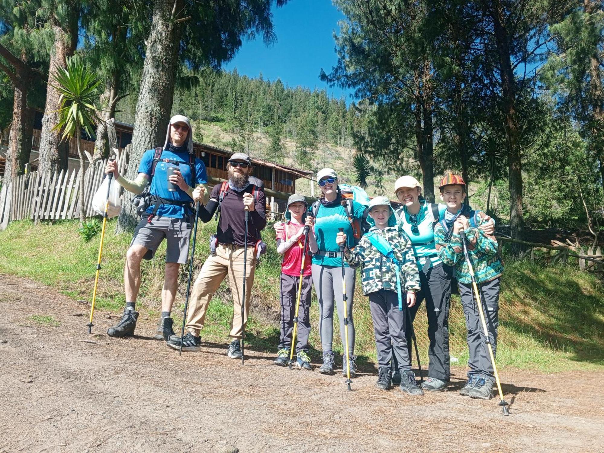 El Trapiche Hotel Sigchos Kültér fotó